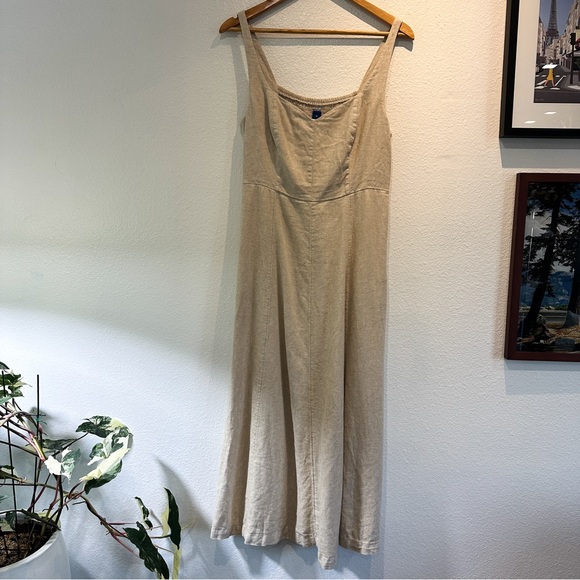 Old Navy Dresses & Skirts - Sleeveless Beige Linen Maxi Dress